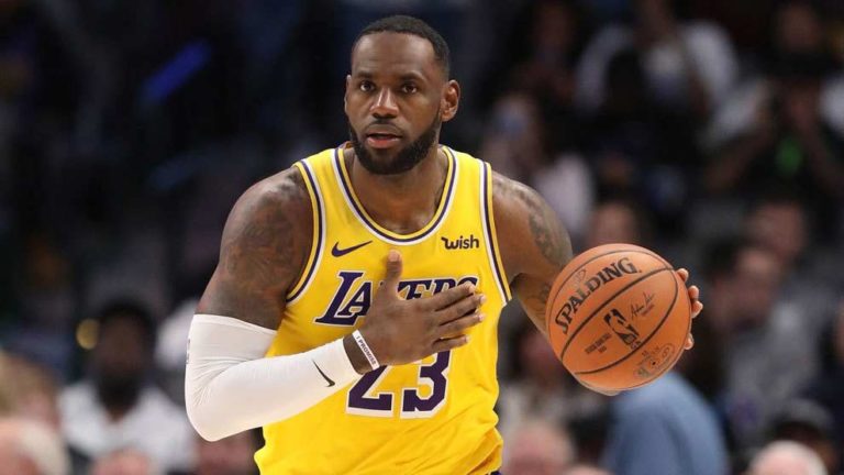 LeBron James Becomes Highest Earning Player in NBA History